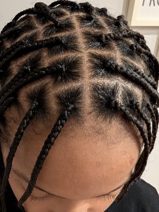 Knotless a domicilio en Bilbao — Olon trenzas africanas