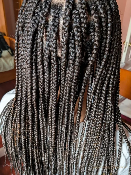 Knotless a domicilio en Bilbao — Olon trenzas africanas
